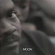 Daniel Caesar - Moon
