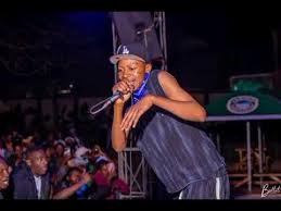 Hulengende - Gangster MuPostori (Hwinza Reply)