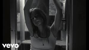 Elle Coves - Hit Me Where It Hurts