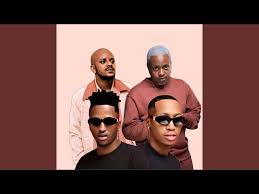 Kabza De Small & Kelvin Momo - Sondela (feat. JayJayy , Mordecai , Thatohatsi, LeeMcKrazy)