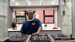 Stanky DeeJay – Pianocast Mix 42