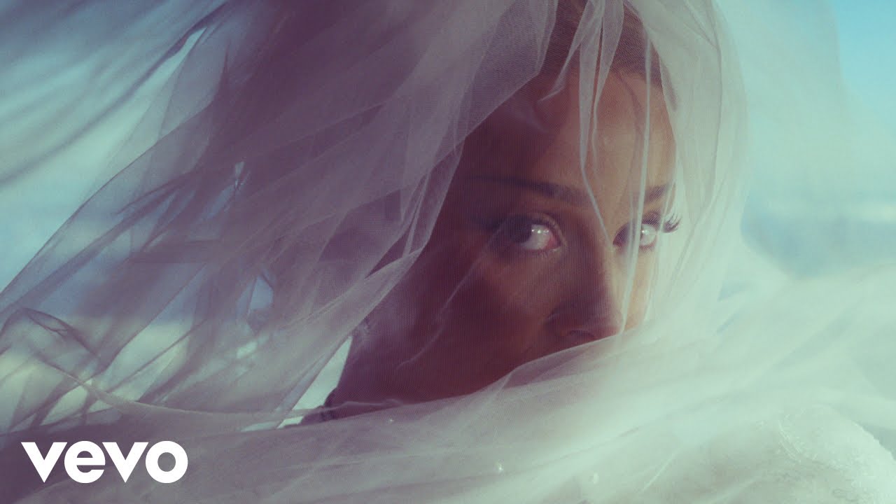 Doja Cat – Stranger